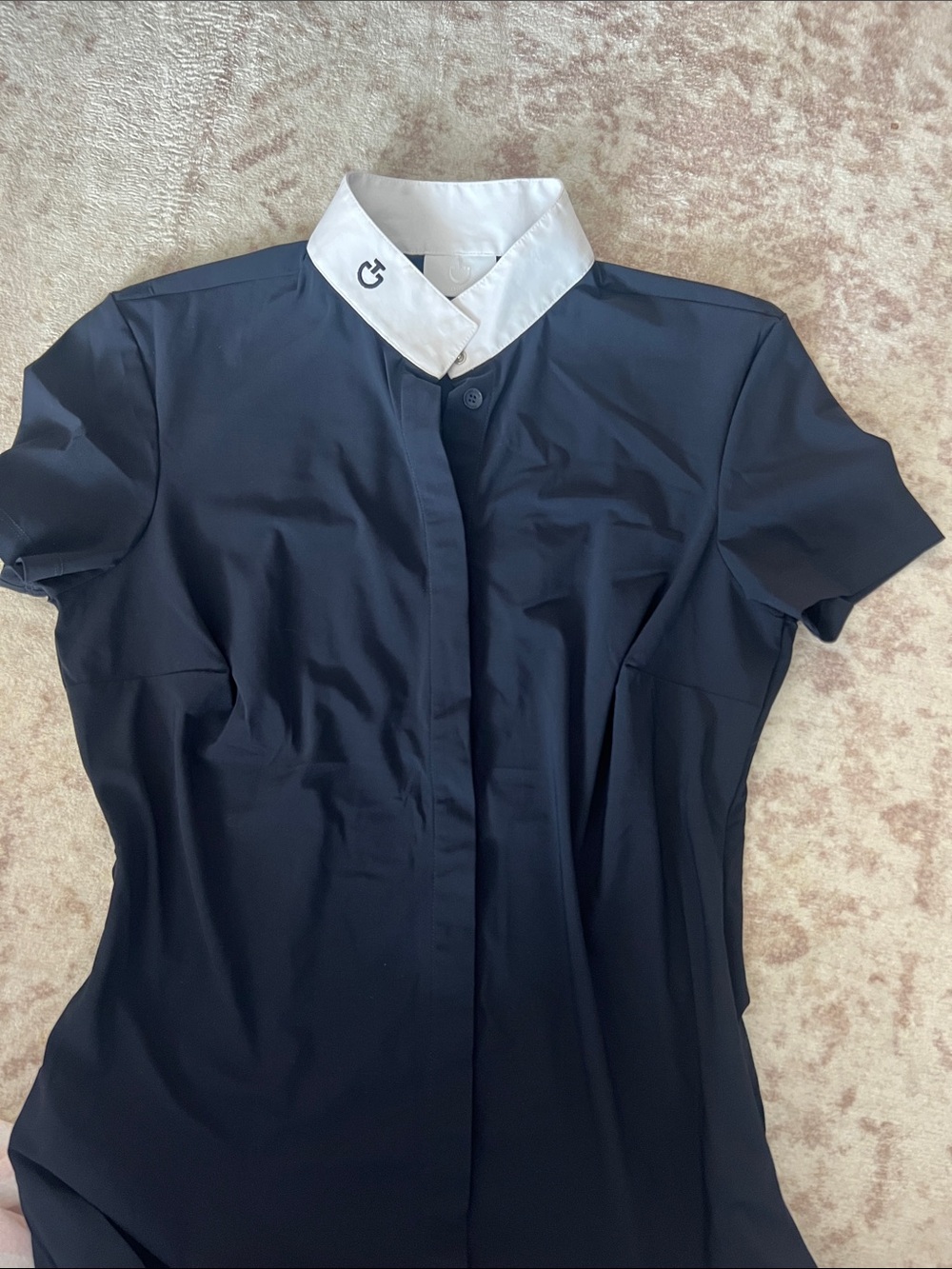 Short-Sleeve Navy Button-Down Shirt with White Contrast Collar